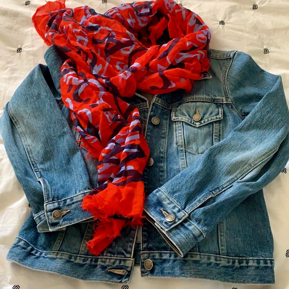Marc Jacobs denim jacket size M